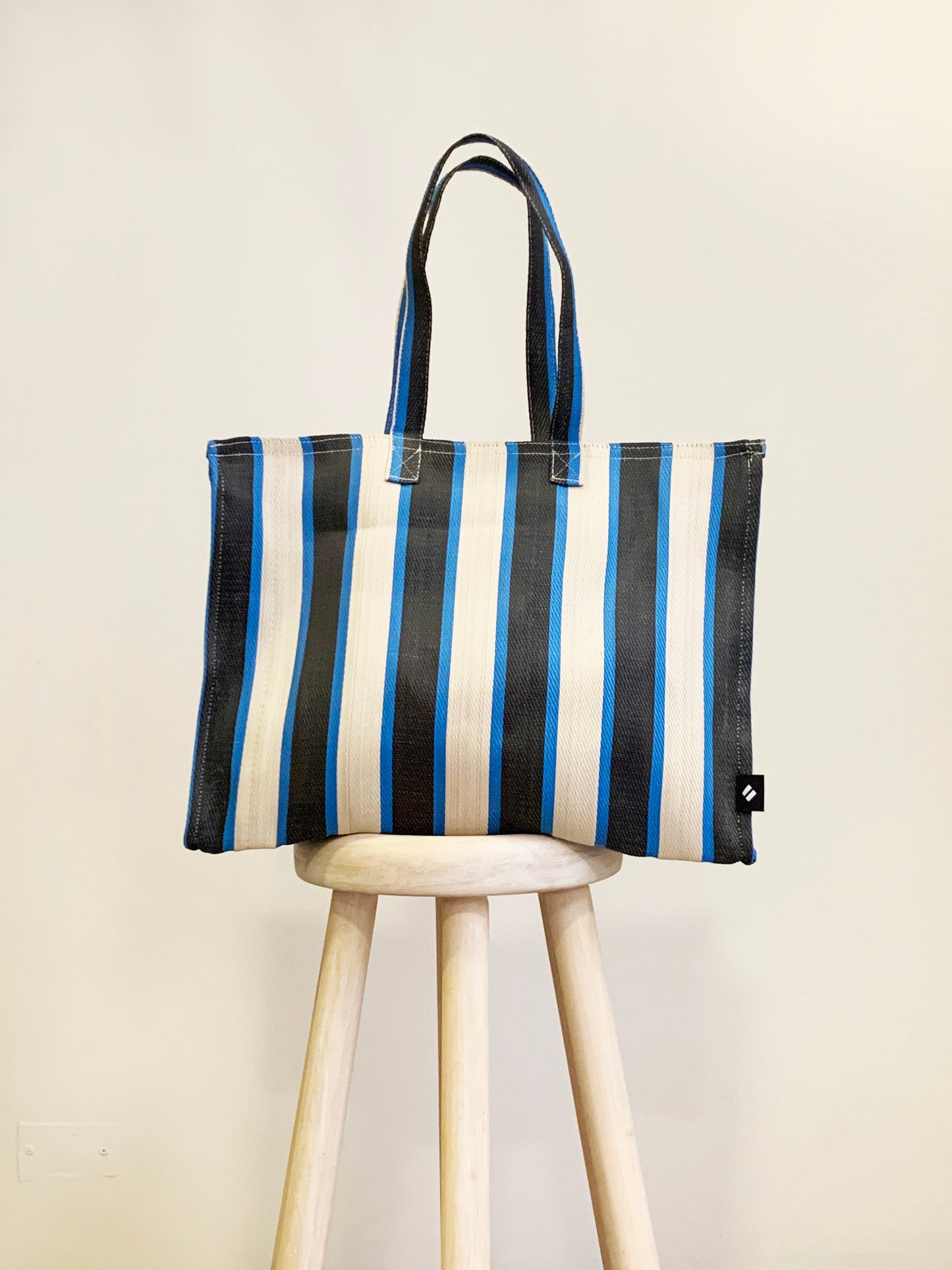 Maxi Black&Blue